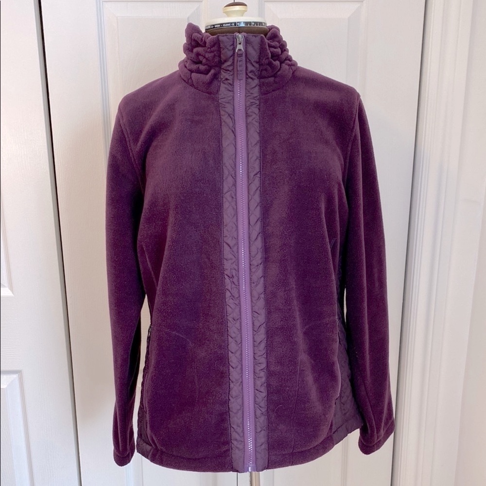 Weatherproof Purple Fleece Jacket with Quilted Accents. XL